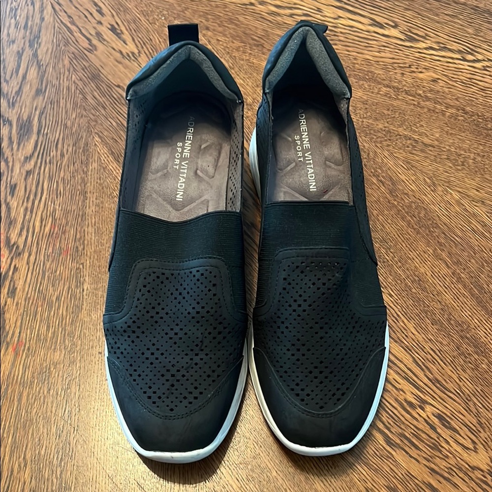 Adrienne Vittadini Black Loafers with Knit Fabric and Elasticated Collar